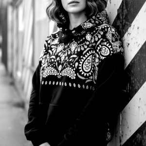 dresówka diagonal panel bandana czarno biały 85x180 cm